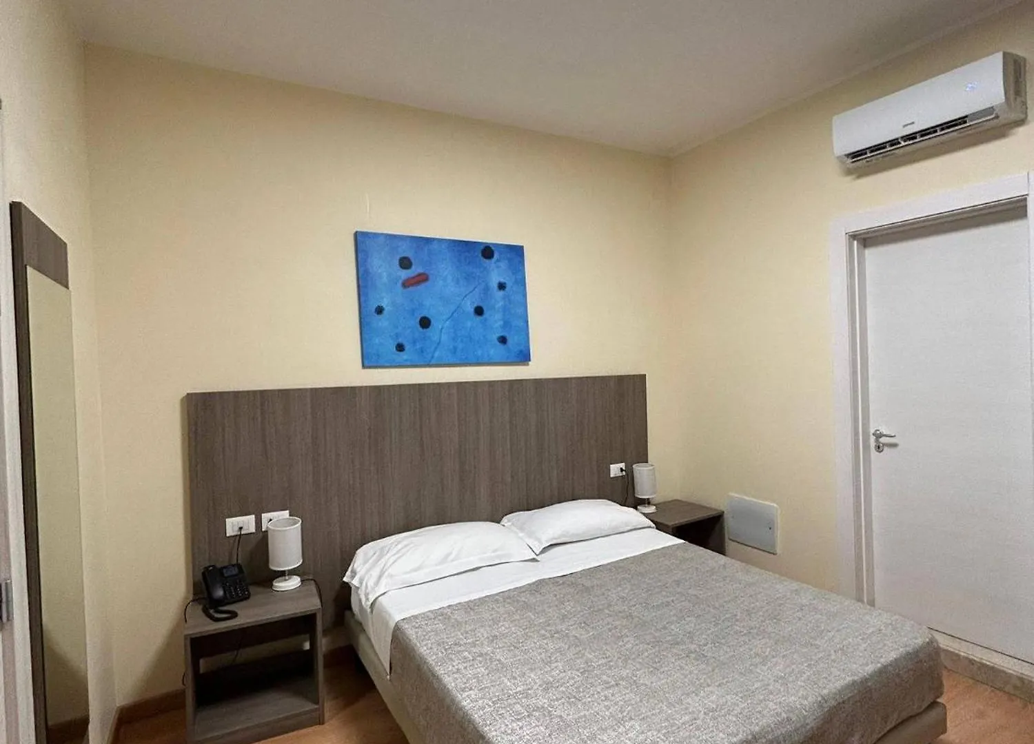 55 Aira Hotel Palermo